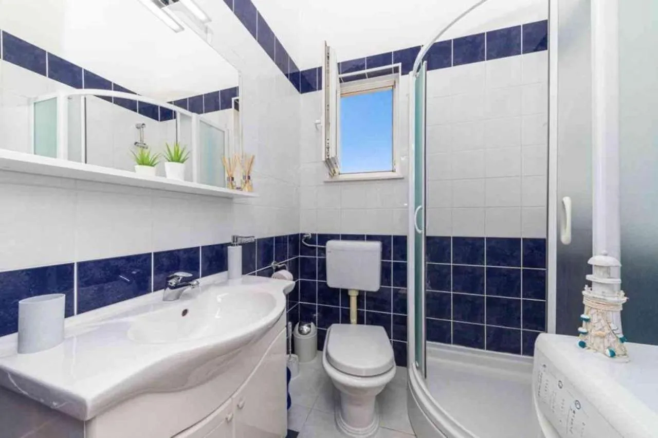 Apartment In Okrug Gornji With Sea View, Balcony, Air Conditioning, W-Lan 5050-1 Trogir
